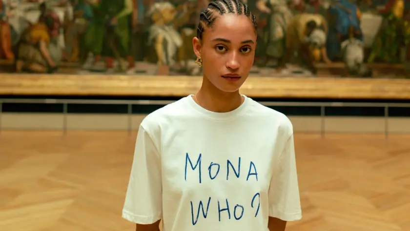 La maglia "Mona Who" (da profilo Instagram culturel_paris)