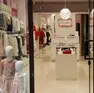 Il negozio in cui è avvenuto il furto