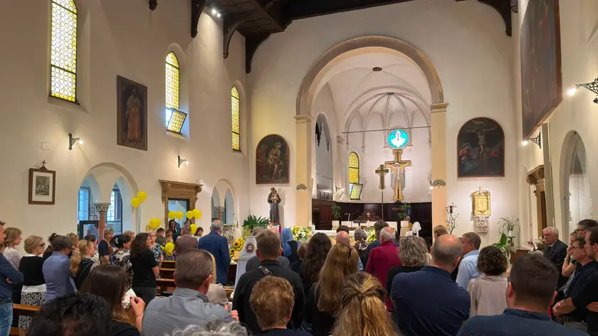 A Monselice l'ultimo saluto ad Alessandro, morto a 6 anni