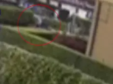 Un fotogramma del video che riprende l’aggressione