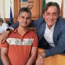 Neyamul Hoque Mohammad assieme al sindaco Sergio Giordani