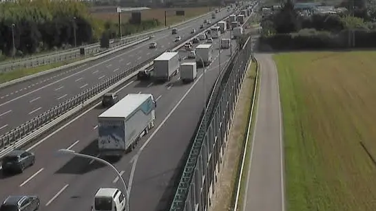 Doppio incidente sulla A4, tratto chiuso per un'ora e mezza