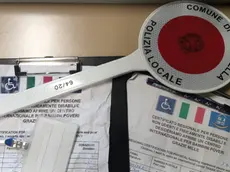 La donna ha tentato di truffare un agente in borghese