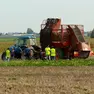 Morto schiacciato dalla macchina agricola a 59 anni