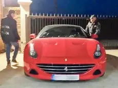 La Ferrari sequestrata a François e Mattia Borgato nel Piovese