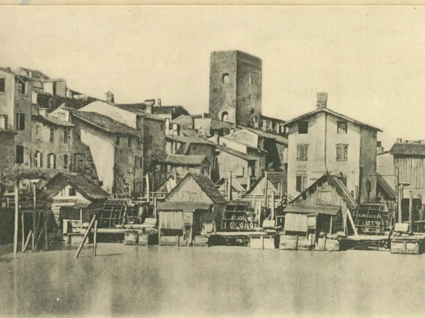 I mulini a ponte Molino in una immagine storica
