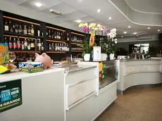 Il bar dove è avvenuta la rapina