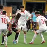 Un momento della partita in casa Cremonese