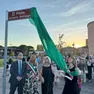 La cerimonia di intitolazione della piazza