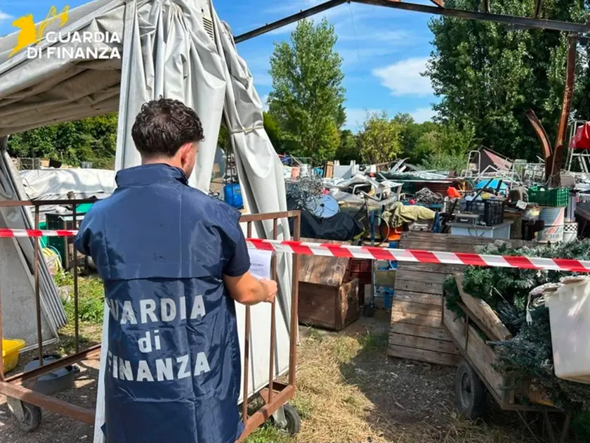Scoperta e sequestrata una discarica abusiva di rifiuti pericolosi nel Padovano