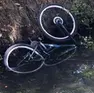 La bicicletta trovata nel fiume