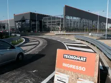 Il cantiere per la costruzione del capannone di Tecnomat