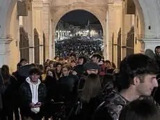 PADOVA- MOVIDA AL PORTELLO, sopralluogo della giunta, folla, ragazzi, giovani, universitari