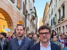 Il vicesindaco Antonio Bressa e il suo predecessore Andrea Micalizzi, ora consigliere regionale