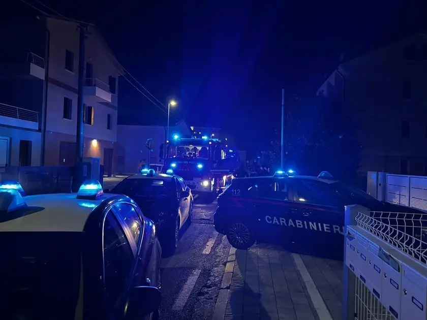 L'intervento di pompieri e carabinieri a Camposampiero