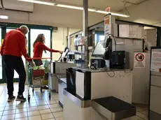 È stato necessario l’intervento dei carabinieri attivati tramite il numero di emergenza 112