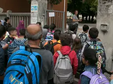L’ingresso alla scuola primaria Duca d’Aosta (archivio Bonaventura)