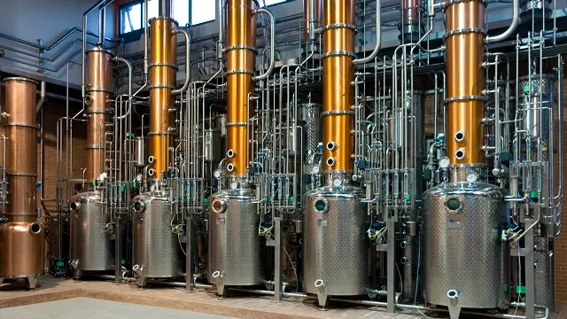 Alambicchi per la produzione della grappa Bonollo