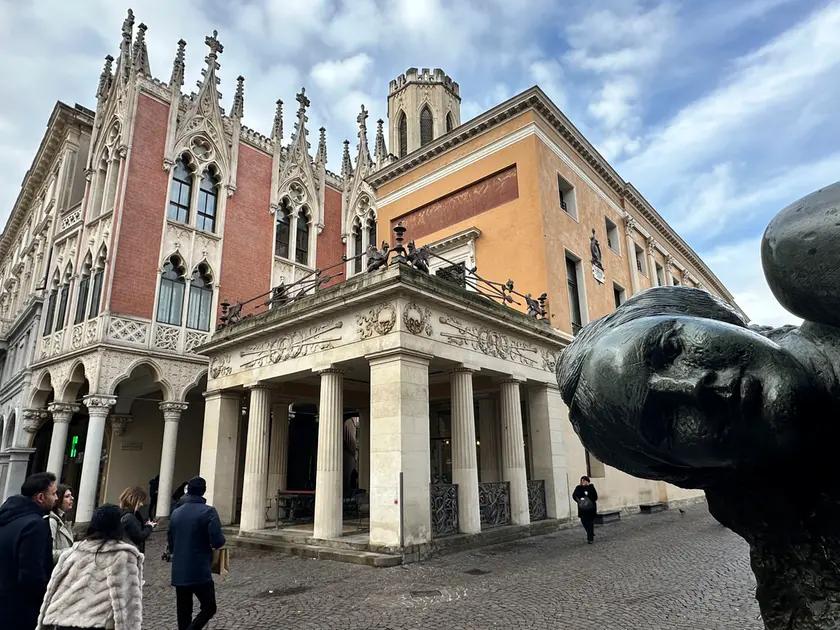 Il Caffè Pedrocchi a Padova, sede della premiazione di Una famiglia, una impresa