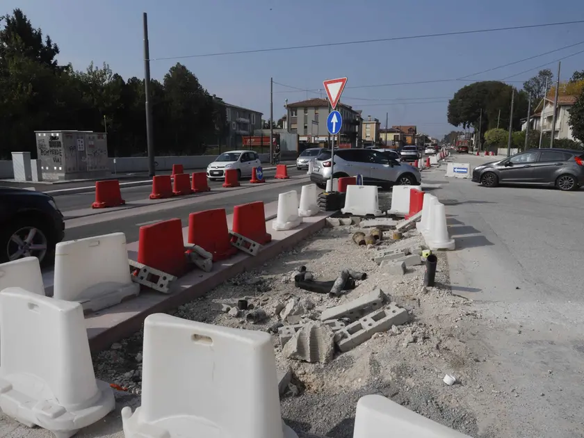 I commercianti chiedono la chiusura dei cantieri del tram entro Natale