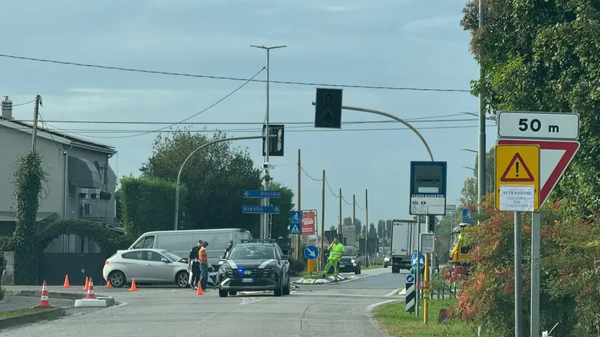 L'incrocio di Abano Terme dove si sono scontrate due auto