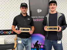 Alessandro Castellaro e Alberto Simonato alla consegna del Google Hackathon 2026