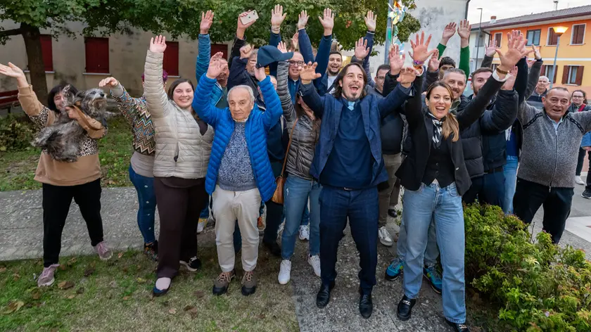 La vittoria del Sì a referendum di fusione dei Comuni di Granze e Sant'Elena