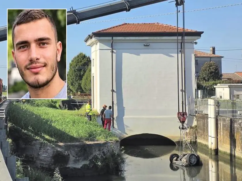 La vittima e l'auto in cui è stato rinvenuto