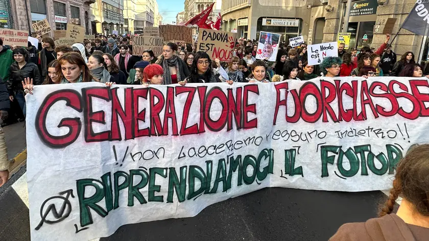 La manifestazione degli studenti a Padova (foto Nicola Fossella/Agenzia Bianchi)
