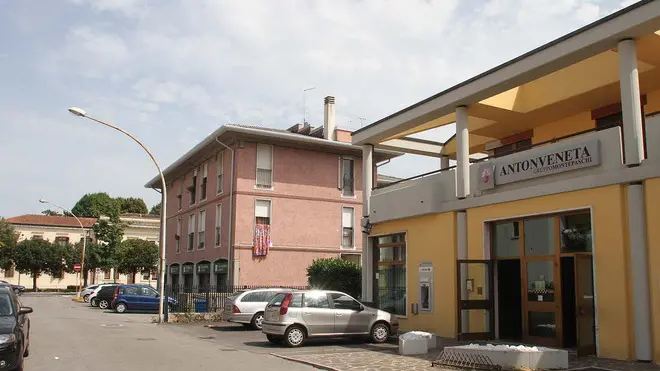 Passerini Preganziol banca antonveneta via de gasperi agenzia fotogarfica foto film