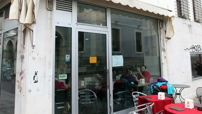 FERRO - SPACCATA BAR ANGOLO SAN GAETANO