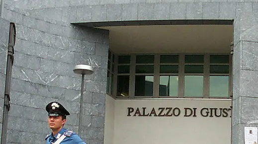 PD 04/07/2000 GM TRIBUNALE X CONTROLLI LAZZARINI