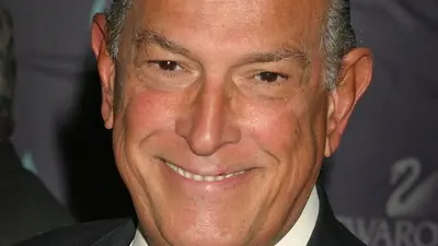 OSCAR DE LA RENTA (July 22, 1932 - October 20, 2014) was a Dominican fashion designer. Born in Santo Domingo, Dominican Republic, De la Renta became internationally known in the 1960s as one of the couturiers to dress Jacqueline Kennedy. An award-winning designer, he worked for Lanvin and Balmain; and his eponymous fashion house continues to dress leading figures, from film stars to royalty. PICTURED: Jun 7, 2004 - New York, New York, U.S. - Designer OSCAR DE LA RENTA at the arrivals for 2004 CFDA Fashion Awards held at the New York Public Library..Zuma press/LaPresse.Only Italy