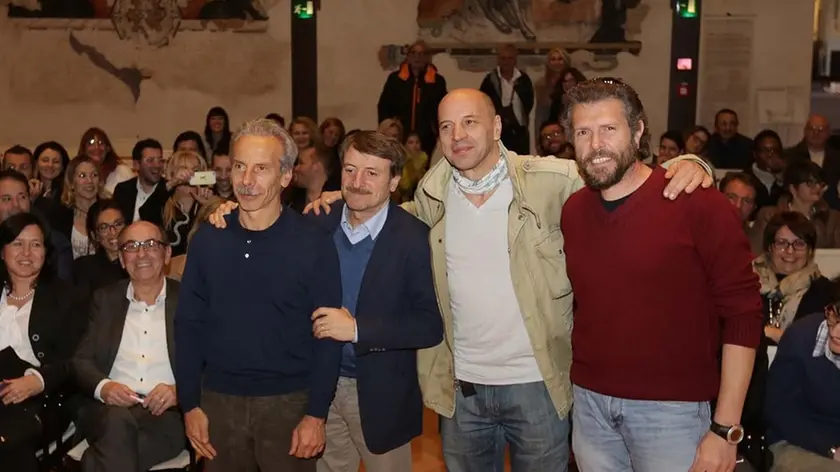 Sparvoli agenzia foto film Treviso conf. stampa aldo giovanni giacomo a santa caterina