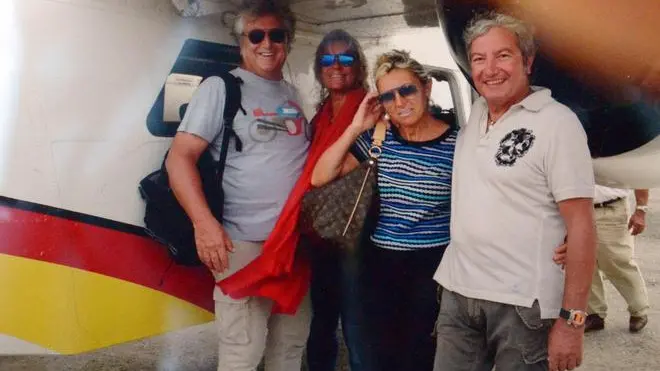 Nella foto da sinistra Vittorio Missoni, la compagna Maurizia Castiglioni, Elda Scalvenzi e il marito Guido Foresti. Erano sull'aereo partito da Los Roques in Venezuela il 4 gennaio del quale si sono perse le tracce, 7 gennaio 2013. Ansa / Filippo Venezia