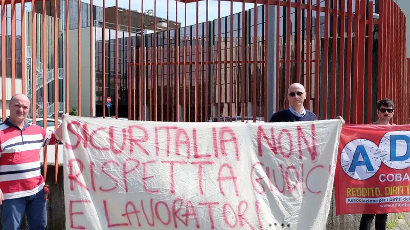 DORO - FOTO PIRAN - RUBANO - PROTESTA BANCA INTESA SARMEOLA