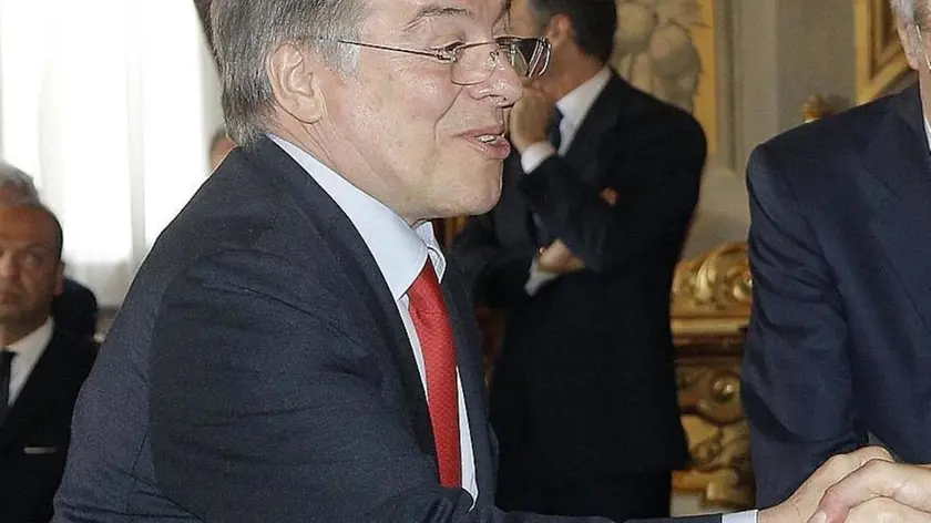 Flavio Zanonato shakes hands with Italian Premier Enrico Letta as he is sworn in as minister of Economic Development during the ceremony at Quirinal palace in Rome, Italy, 28 April 2013. ANSA/GIUSEPPE LAMI