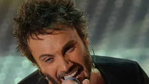 Foto Gian Mattia D'Alberto - LaPresse.10-02-2015 SanRemo (Italia).Spettacolo.Teatro Ariston.Sanremo 2015 - 65^ Festival della canzone italiana .Prima serata.Nella foto : nek ..Foto Gian Mattia D'Alberto - LaPresse.Feb 10 -2015 SanRemo -Italy .Entertainment.Ariston Theatre.Sanremo 2015 - 65th Sanremo Italian song festival . In the photo : nek