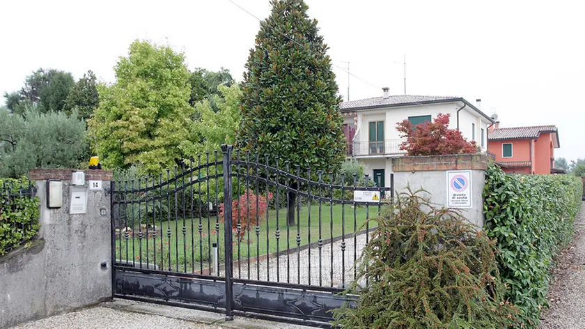 POLETTO - FOTO PIRAN - PIAZZOLA SUL BRENTA - ABITAZIONE USTIONATO