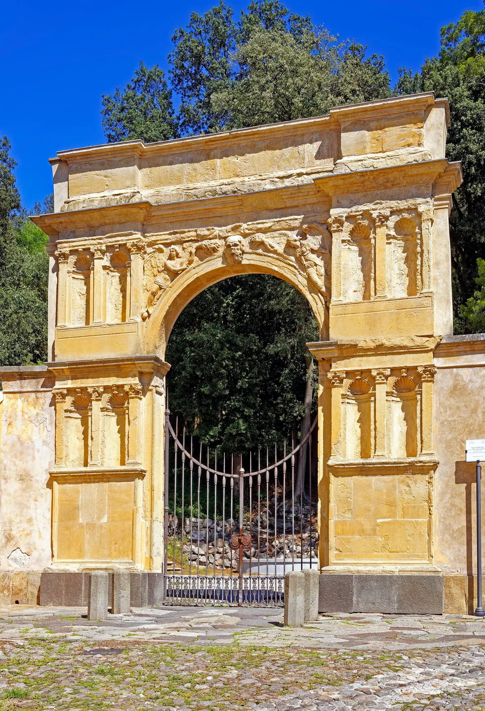 Arco Cornaro detto Del Falconetto, erbaut ca. 1525