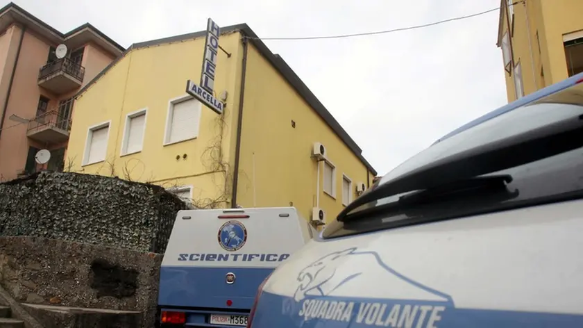 BELLOTTO -AGENZIA BIANCHI- OVERDOSE HOTEL ARCELLA