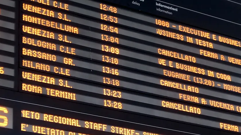 Sciopero dei treni dalle 3 dell'8 settembre alle 2 del 9 settembre