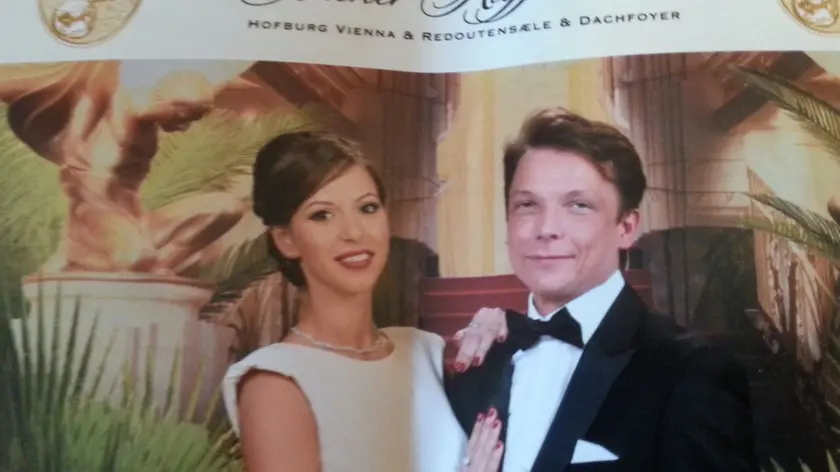 Mariana e Karl Christian felici a un gala