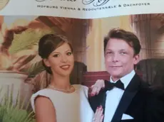 Mariana e Karl Christian felici a un gala