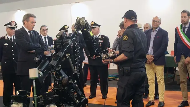 FERRO - AGENZIA BIANCHI - PADOVA - FIERA STAND CARABINIERI.