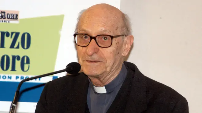 Padova 08 maggio 2005 G.M. Civitas2005,Presentazione del libro "HO SPEZZATO IL MIO FUCILE". Mons. GIOVANNI NERVO (CARRAI) CIVITAS 2005,PRESENTAZIONE DEL LIBRO DI ALBERTO TREVISAN _HO SPEZZATO IL MIO FUCILE_ -CARRAI-