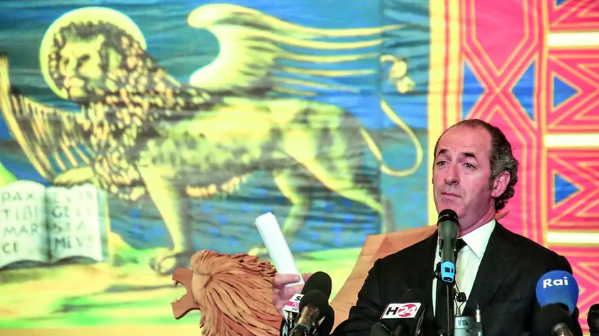 Luca Zaia riunisce i suoi per la cena di fine estate