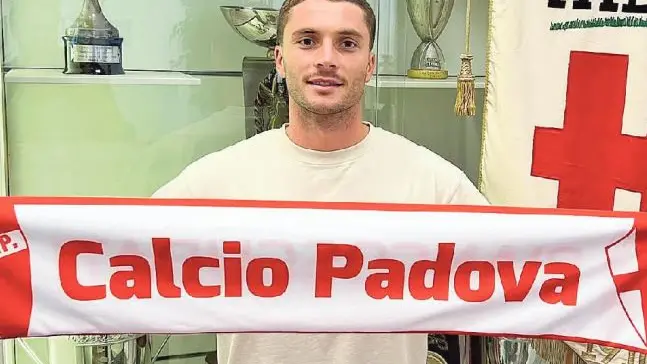 Simone Palombi, 27 anni, la nuova punta presa dal diesse Mirabelli