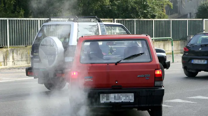 INQUINAMENTO GAS DI SCARICO PADOVA TOSATTO
