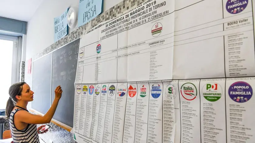 Torino, 26-05-2019 foto Alberto Giachino; SEGGI ELETTORALI ELEZIONI 2019, REGIONALI EUROPEE, AFFLUENZA VOTO